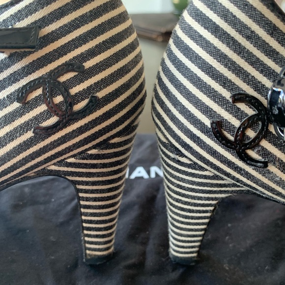 Chanel Heels - Picture 5 of 5